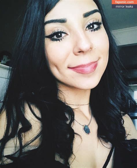 Latinas Onlyfans subrredit? Hey there! i'm starting my journey and I need subrredits to promo myself! Thanks in advance. I assume you know about r/latinas and r/latinasGW ? Mexicana is another one.